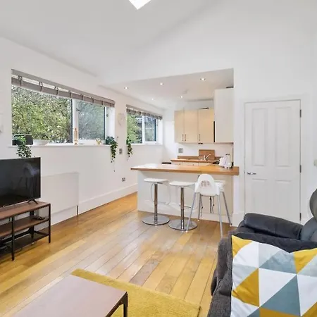 Ferienwohnung 2 Bed Private Townhouse Mews, King'S Cross London Exterior foto